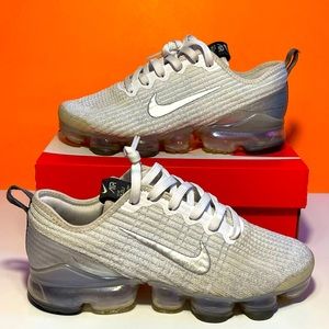 Nike Air VaporMax Flyknit 3 GS ‘White Silver’